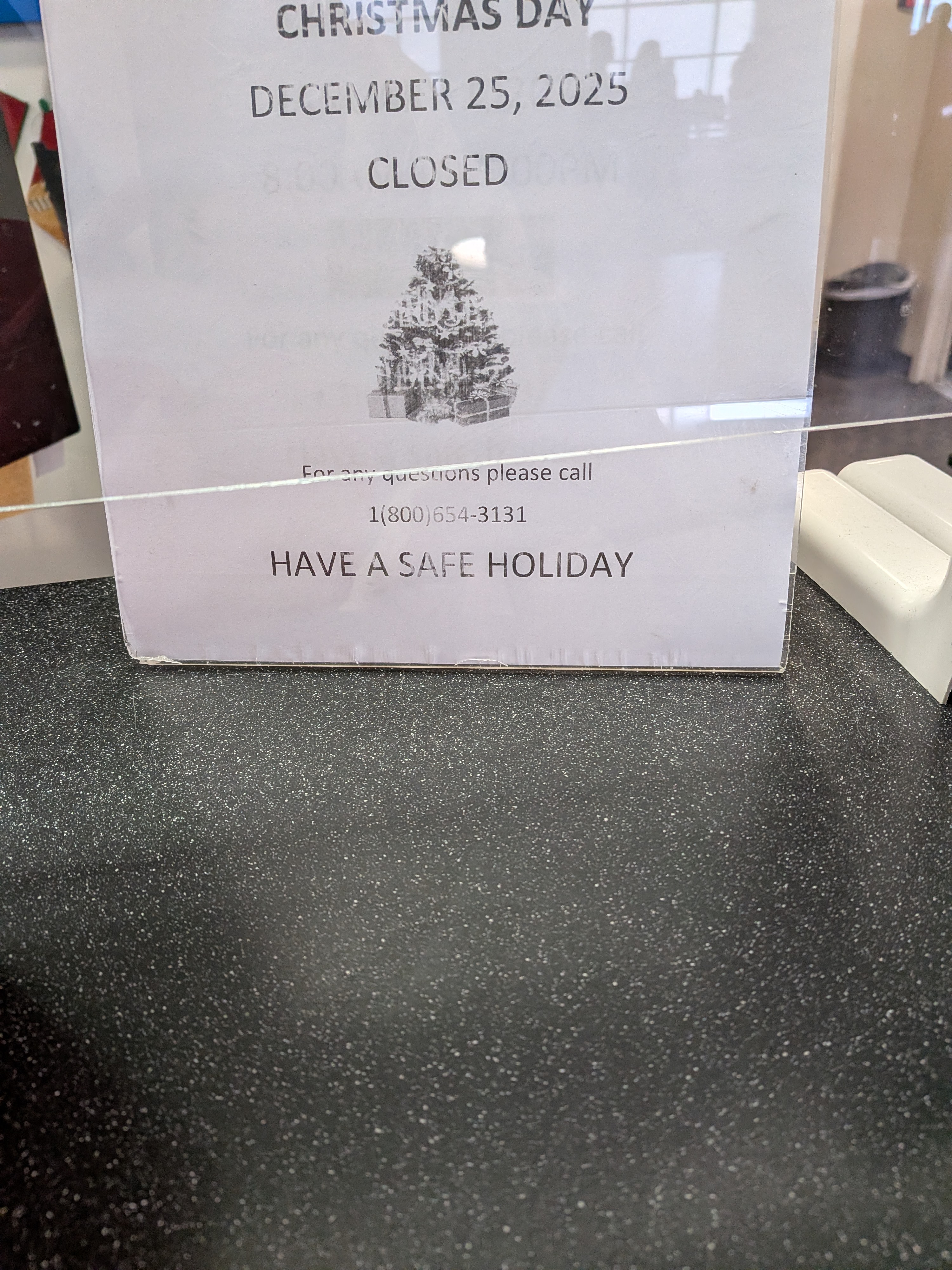 閉まっているカウンター