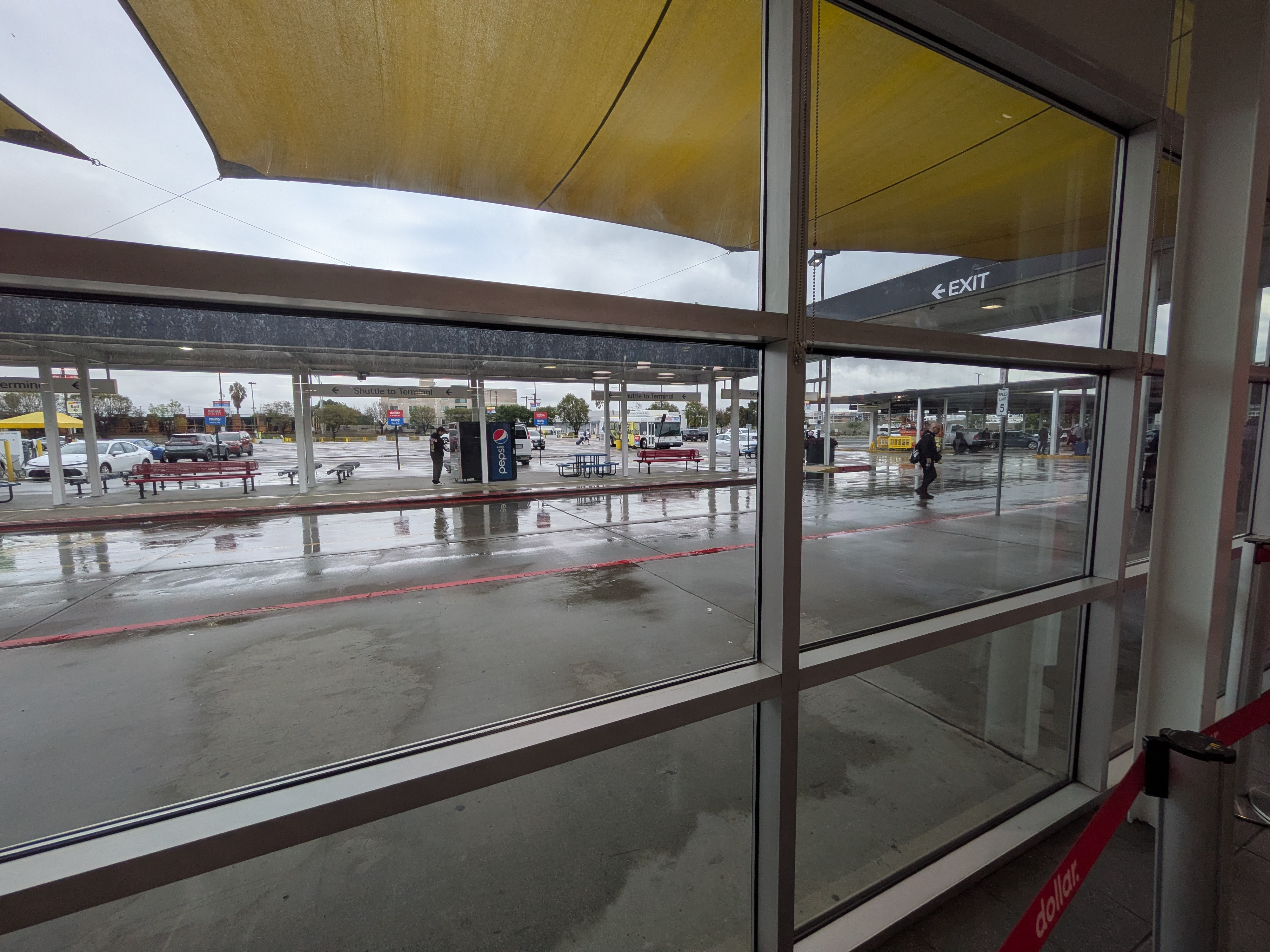 レンタカーセンター