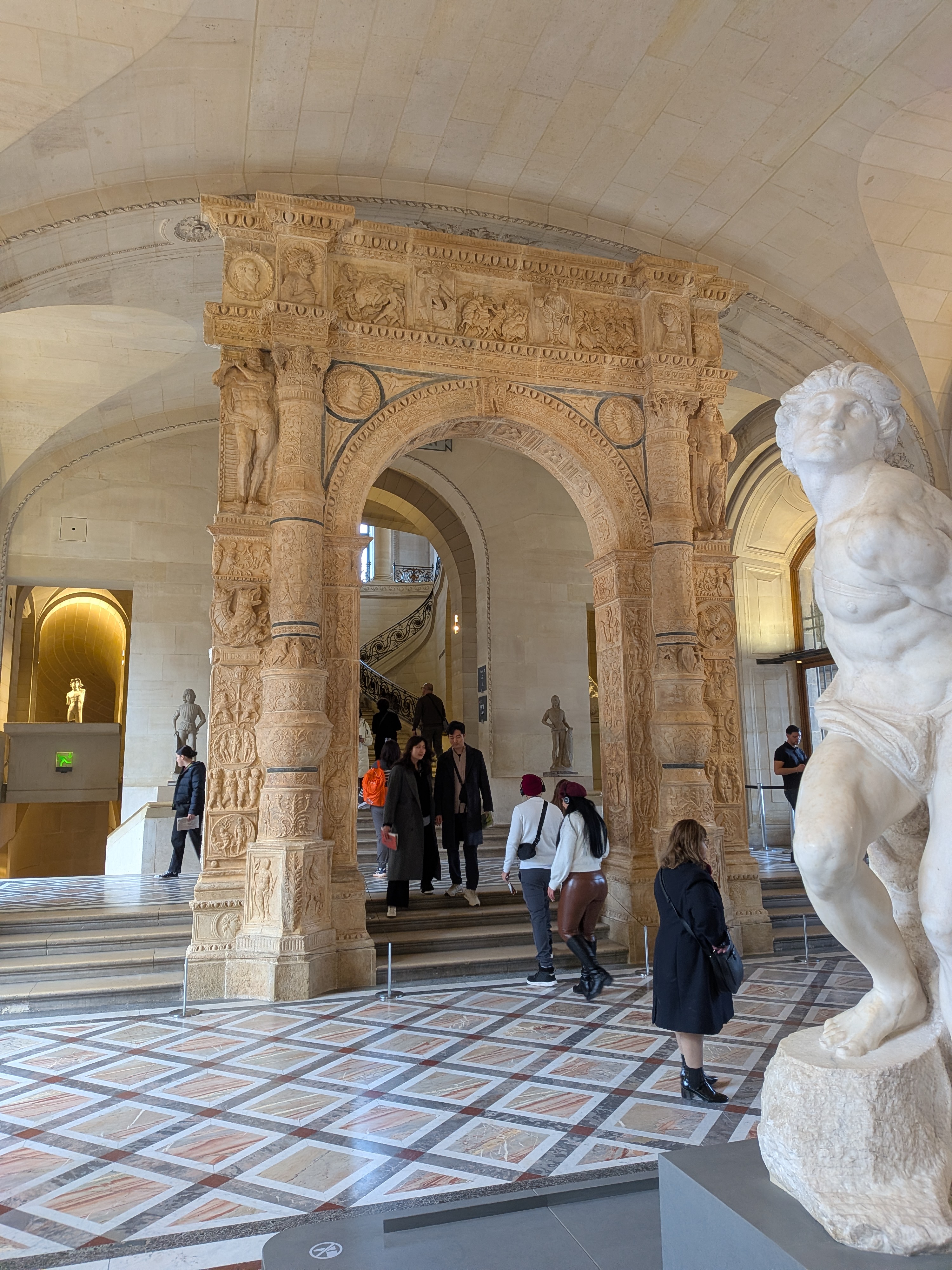 ミケランジェロ回廊