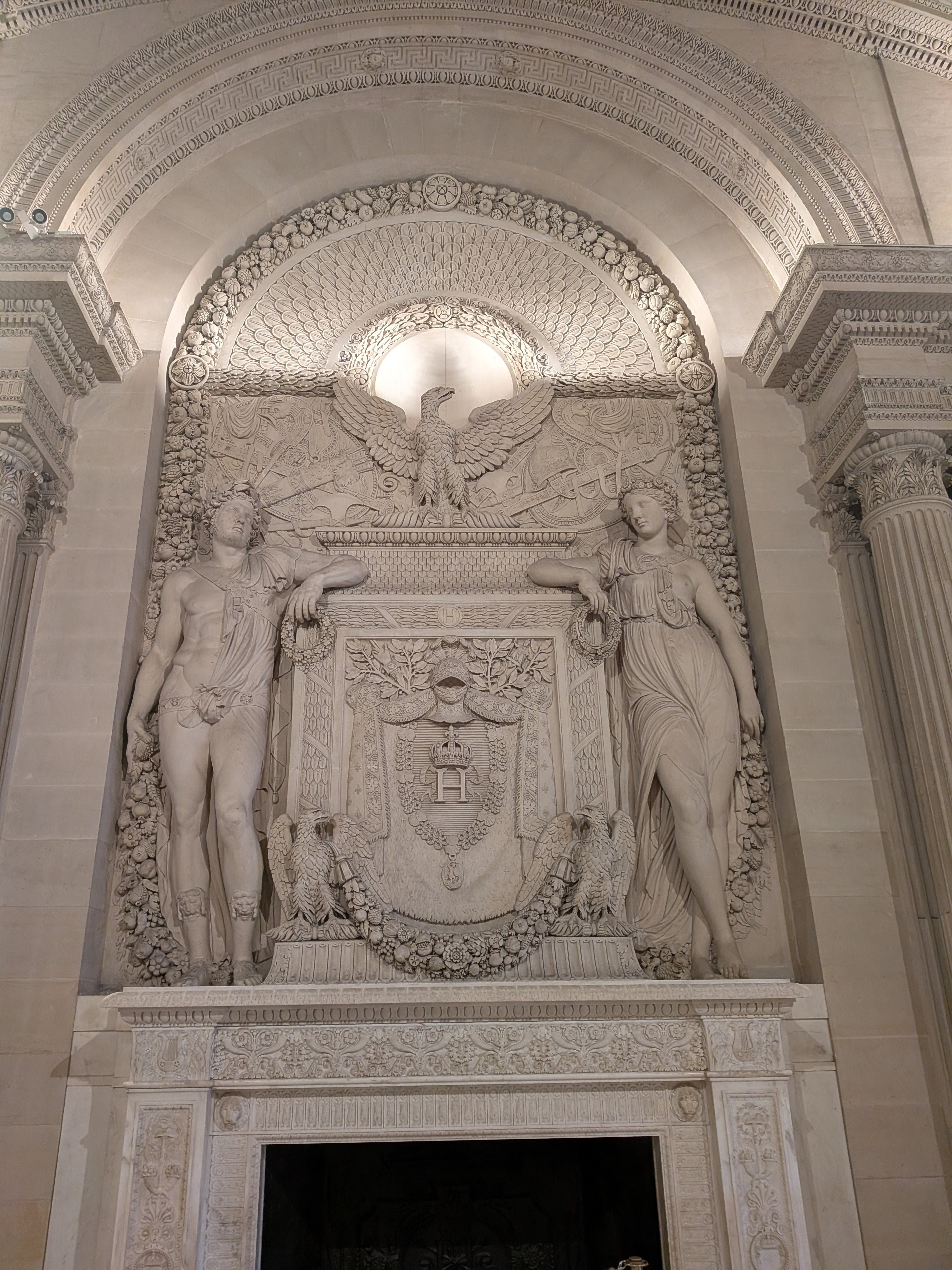 カリアティードの間