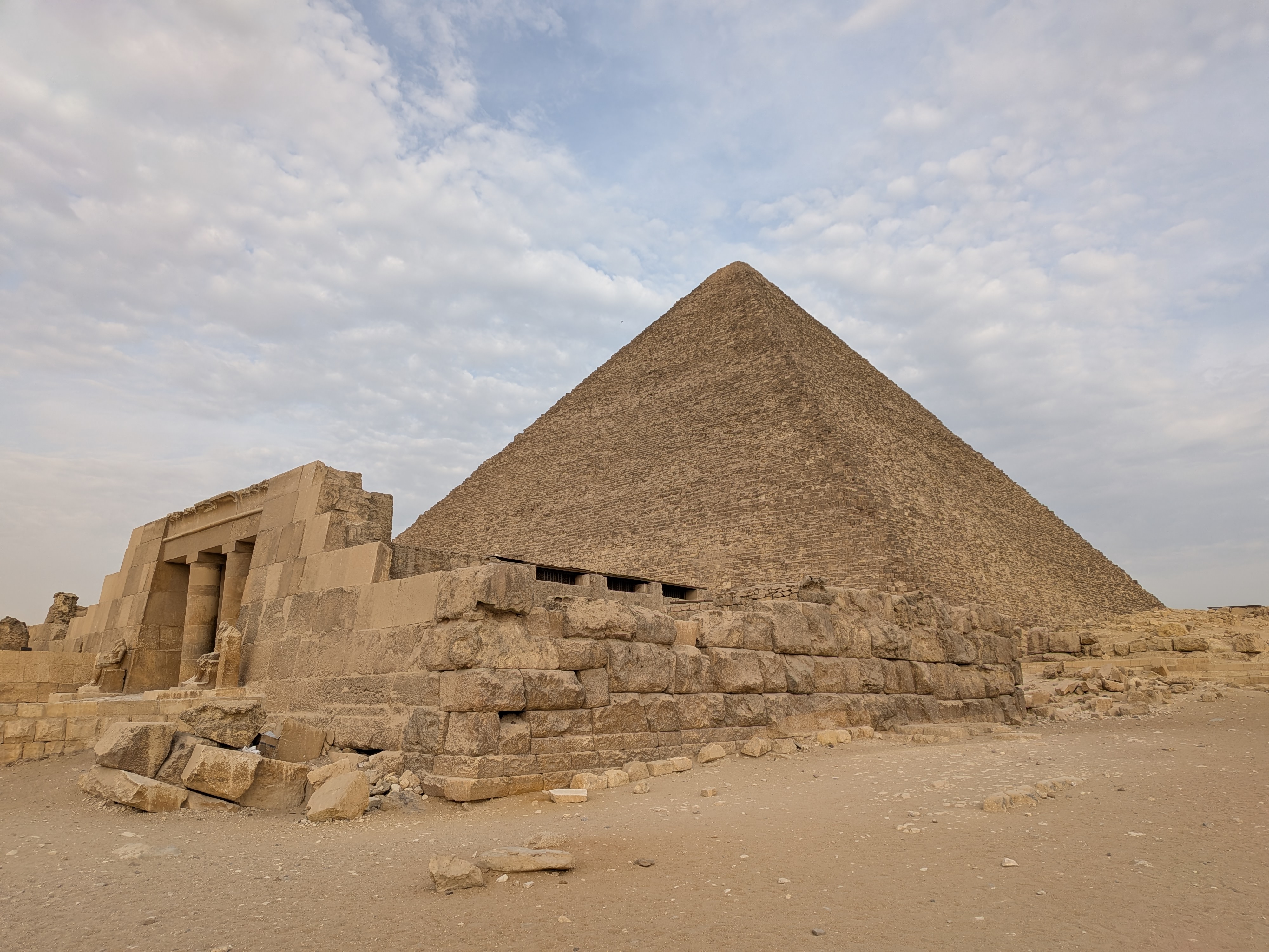 世界一周31日目　交渉対決inエジプト(ピラミッドからハン・ハリーリ市場まで)