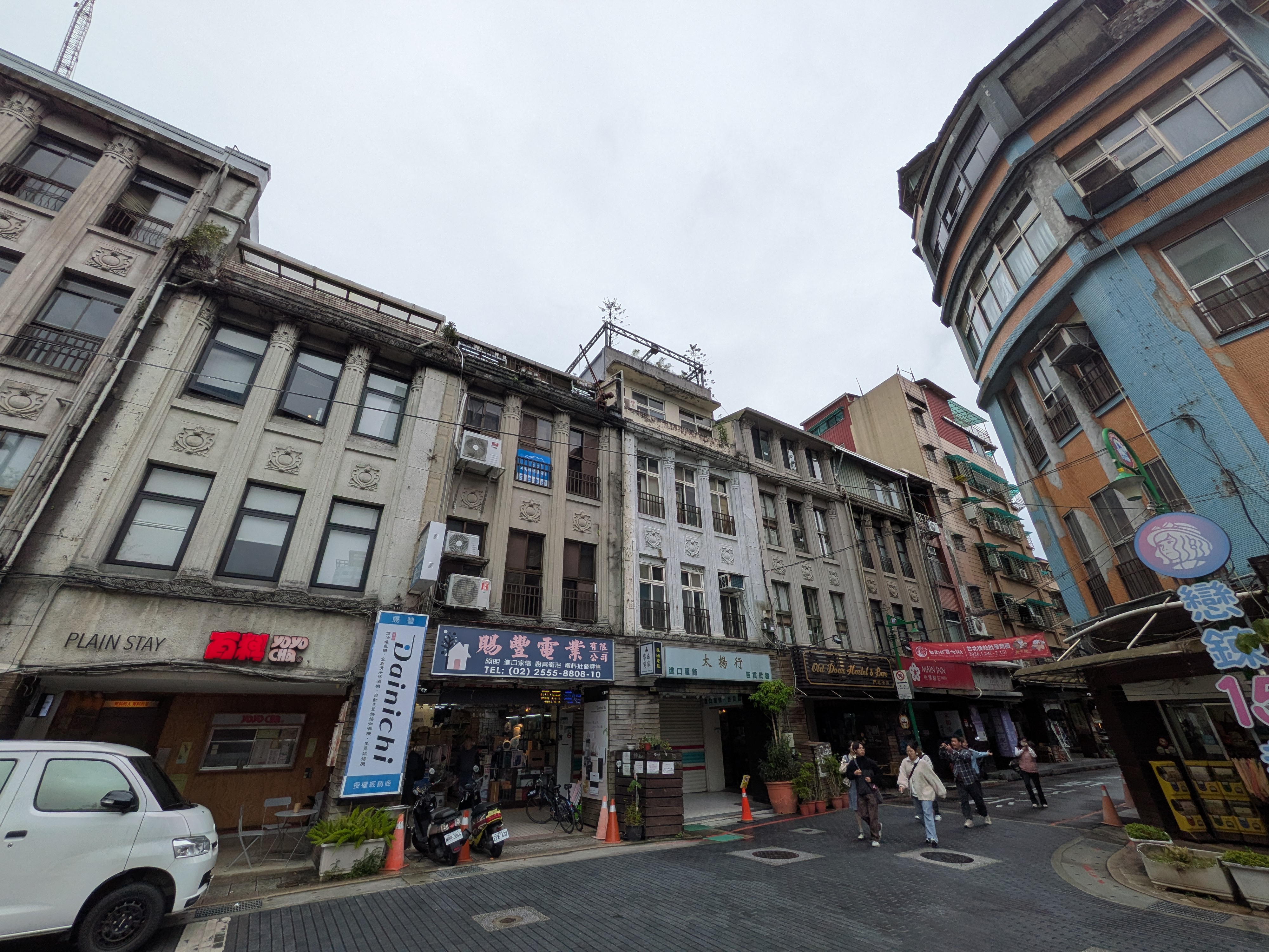 メインイン外観